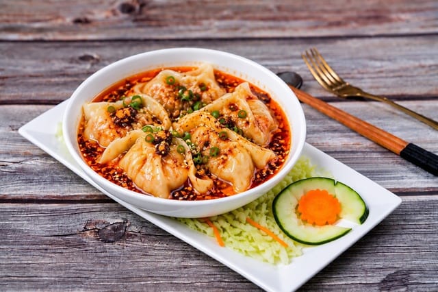 Wonton in Hot Chili Oil 红油抄手 (5).