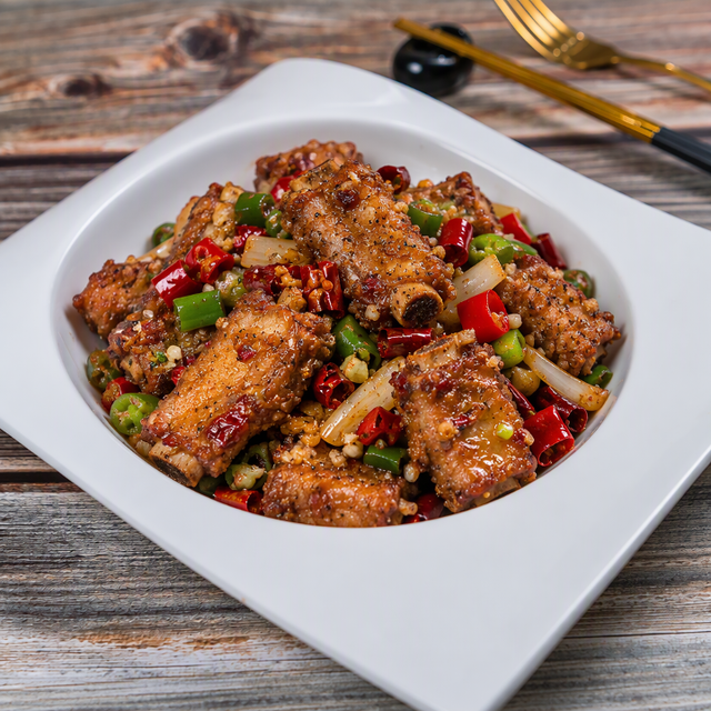 (L) / Salt & Pepper Pork Ribs 椒盐猪排.