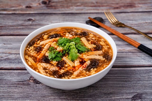 Hot & Sour Soup 酸辣汤.