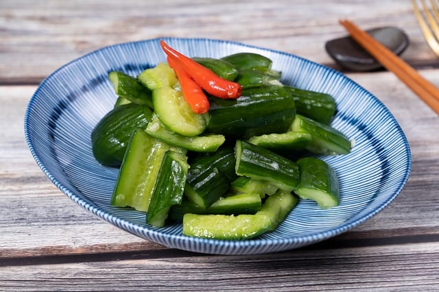 Garlic Cucumber 凉拌黄瓜.