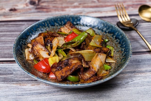 Double-Cooked Spicy Pork 回锅肉.