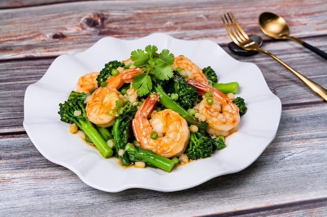 Jumbo Shrimp with Broccoli 芥兰虾.