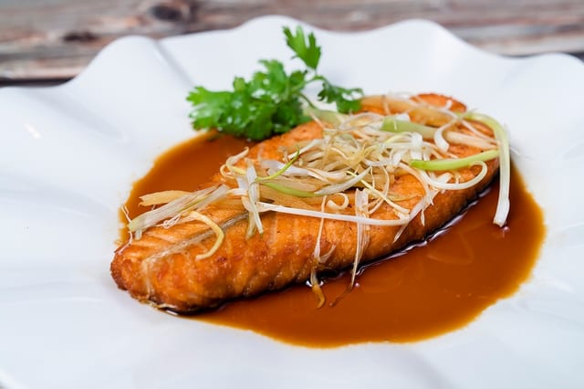 Salmon with Ginger Scallion 葱姜煎三文鱼.