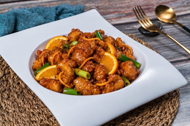 Orange Chicken 陈皮鸡.