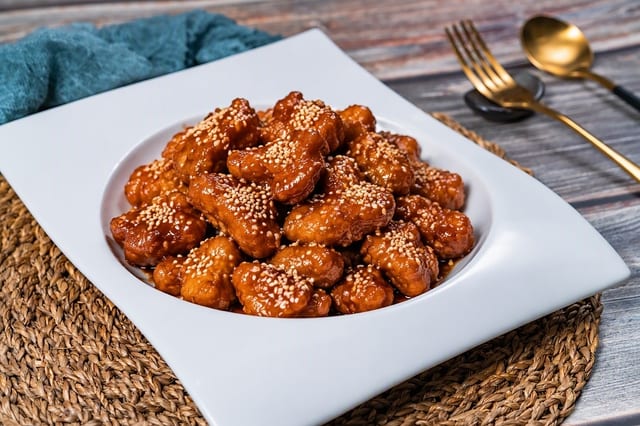 Sesame Chicken 芝麻鸡.