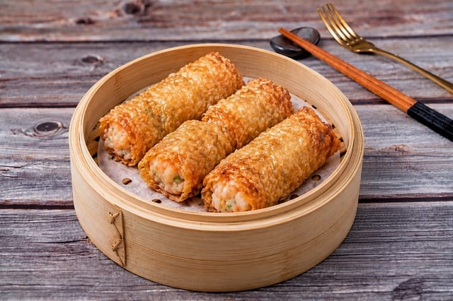 Tofu Skin Sweet Shrimp Spring Rolls 腐皮虾卷.