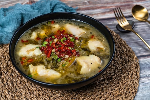 Steamed Fish with Sichuan Pickled 酸菜鱼.